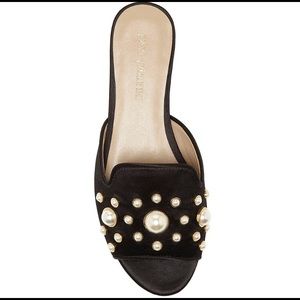 Enzo Angiolini black slides with pearl details